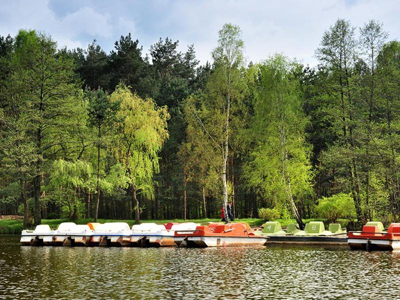 Wawrzkowizna Resort *